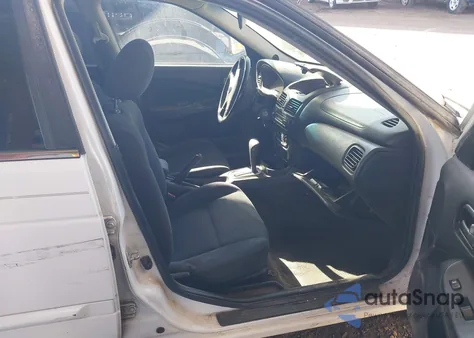 2005 Nissan Sentra 1.8S z USA, uszkodzony, nr VIN 3N1CB51D85L576177